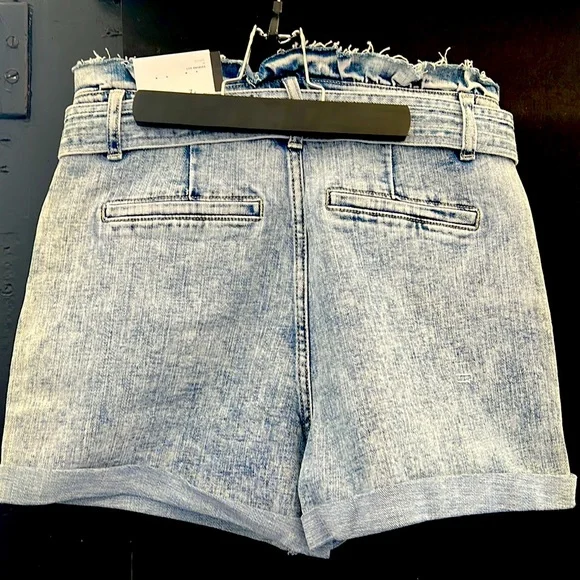 KanCan High Rise Ruffled Short - Picture 3 of 3